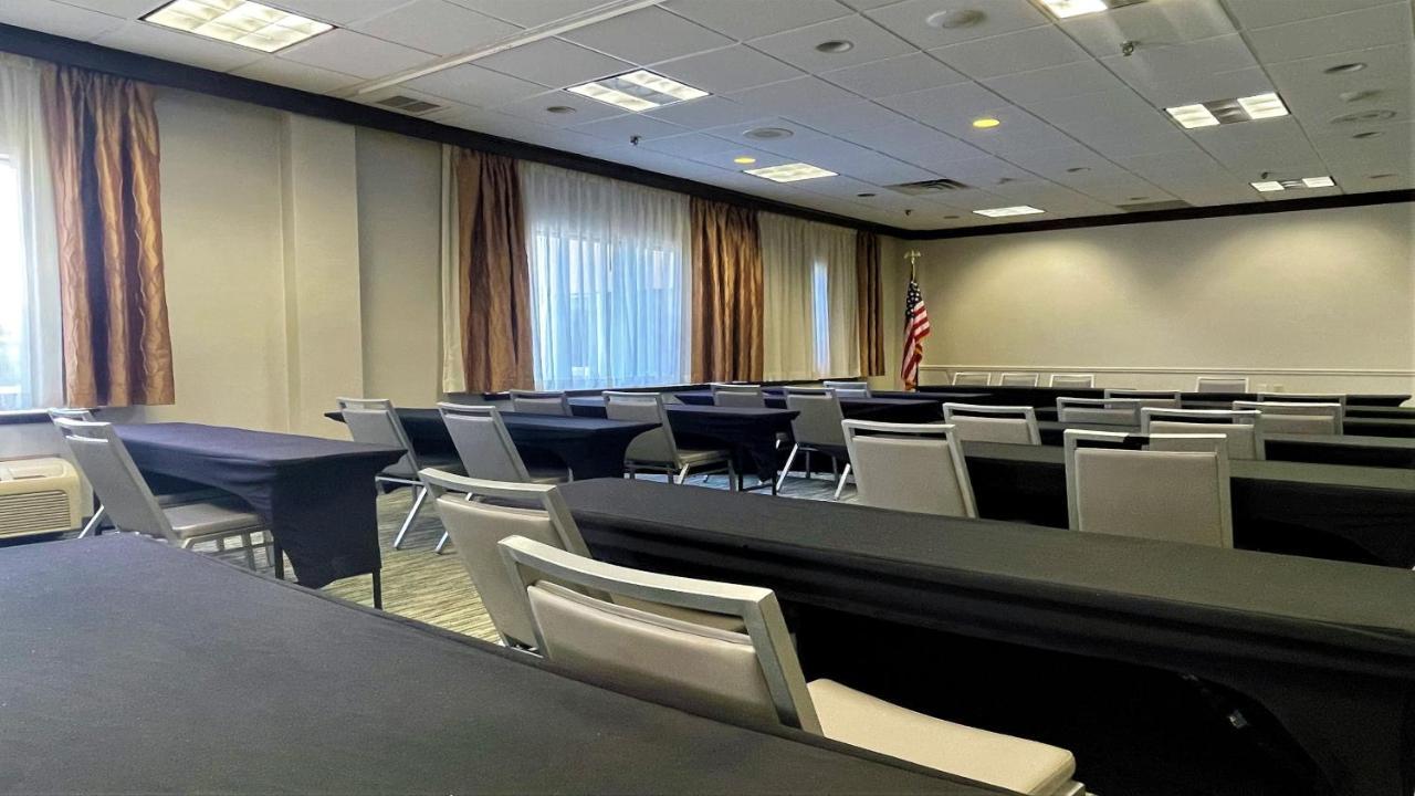 Holiday Inn Clark - Newark By Ihg Ngoại thất bức ảnh