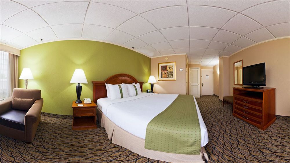 Holiday Inn Clark - Newark By Ihg Ngoại thất bức ảnh